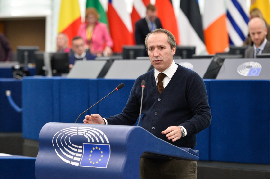 “Proteger os direitos dos trabalhadores e garantir um mercado interno justo não são objetivos opostos – são duas faces da mesma responsabilidade europeia.”